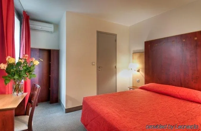 Hotel 10 Opera By Happyculture Париж